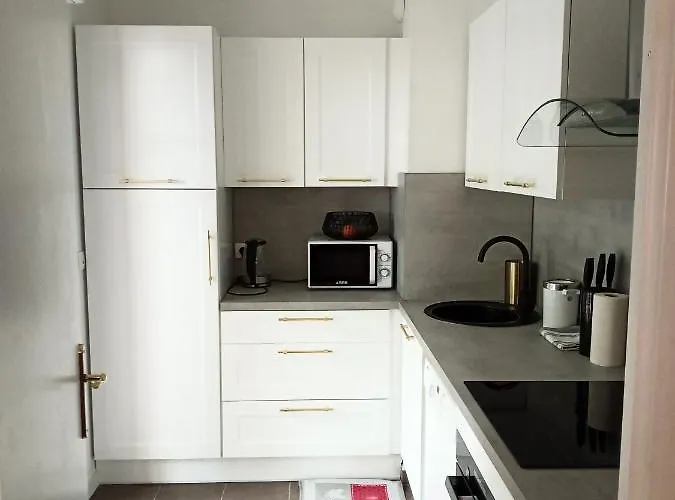 Confortable + 아파트