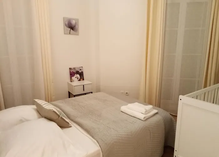 Confortable + 아파트 세리스